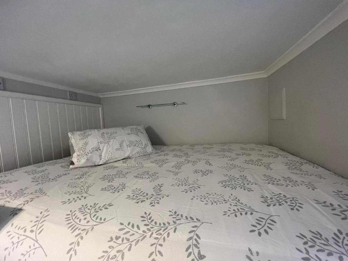 Holiday Properties Vauxhall Central Rooms Londra Exterior foto