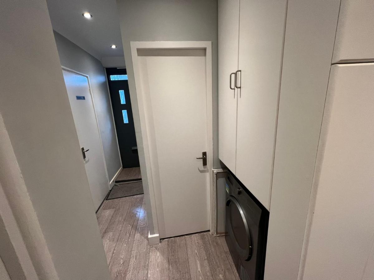 Holiday Properties Vauxhall Central Rooms Londra Exterior foto