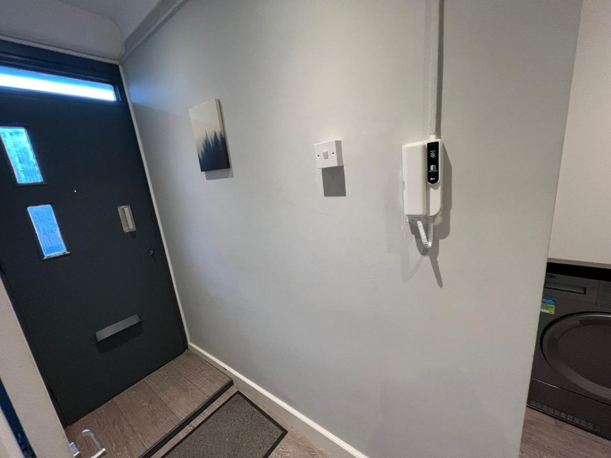 Holiday Properties Vauxhall Central Rooms Londra Exterior foto