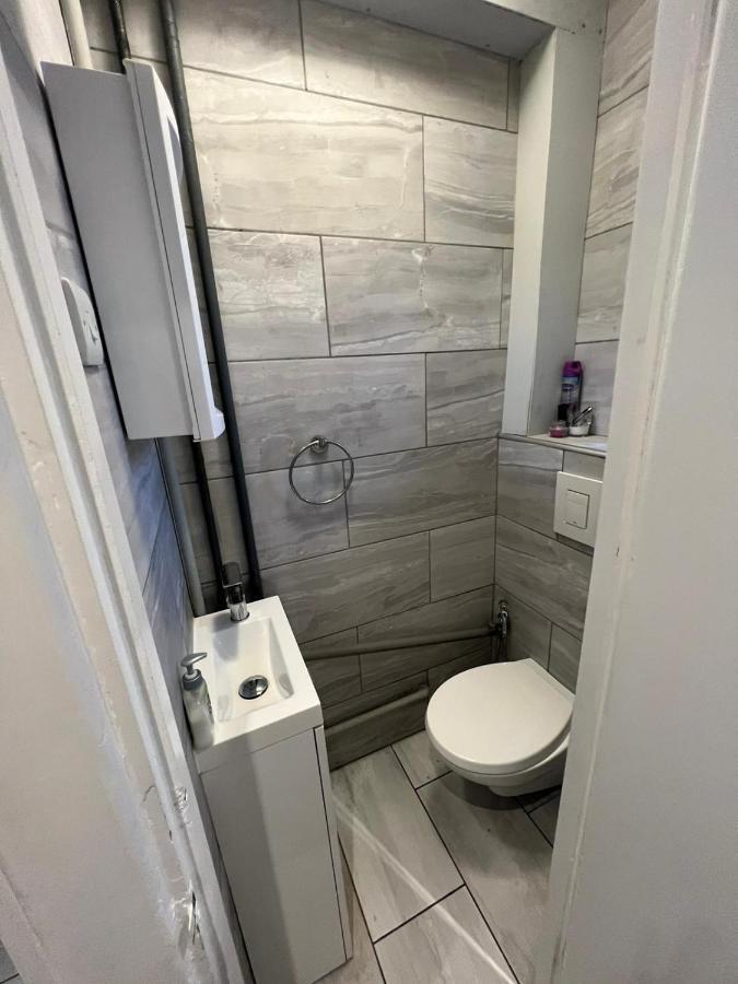 Holiday Properties Vauxhall Central Rooms Londra Exterior foto