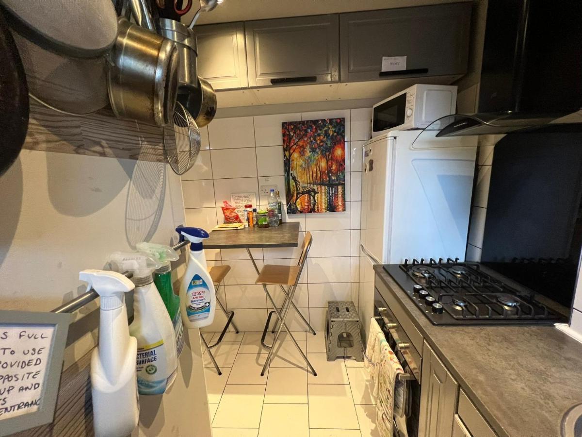 Holiday Properties Vauxhall Central Rooms Londra Exterior foto